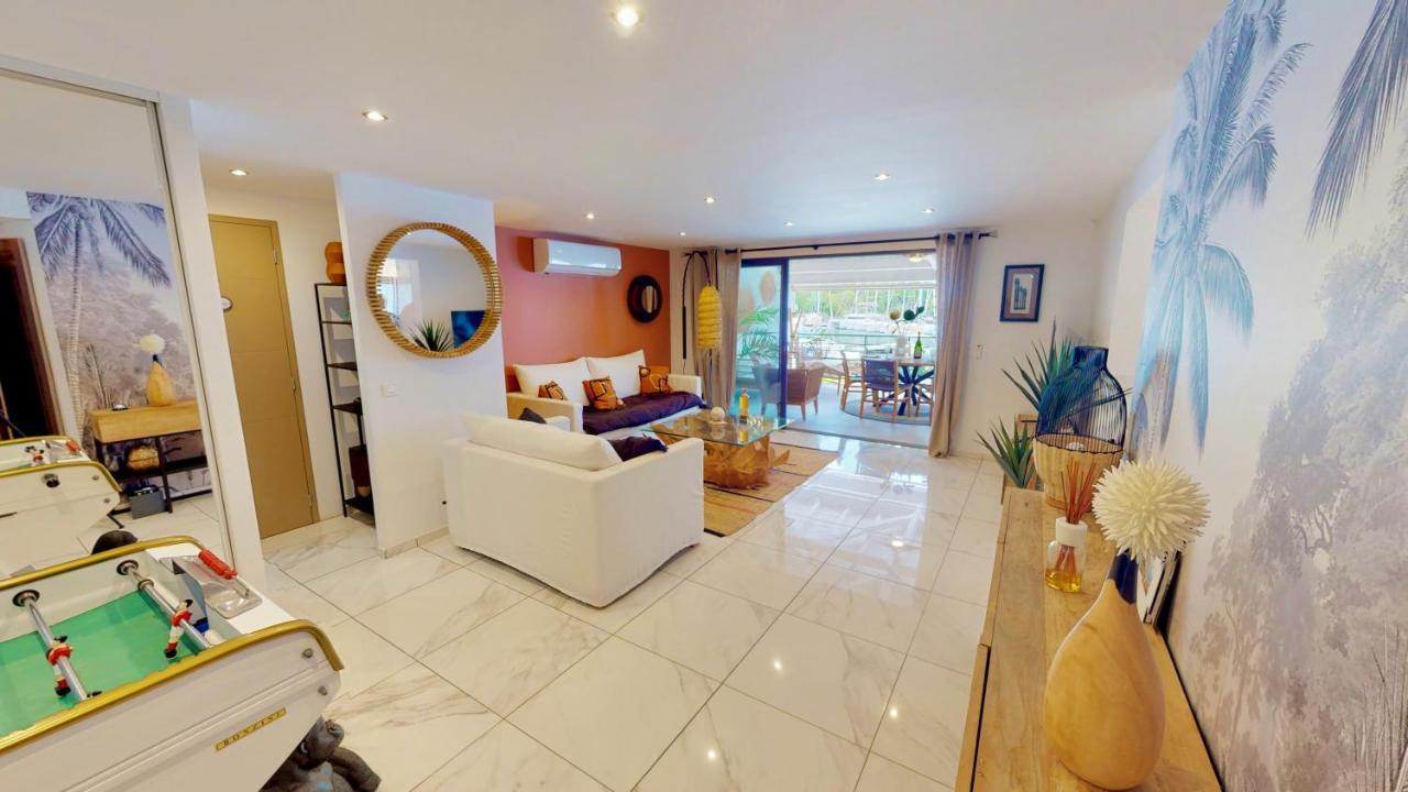 Marina, Spa & Sun - 2 Bedrooms - Luxury Apartment Anse Marcel Buitenkant foto